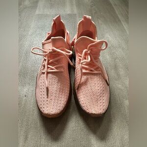 La Sheelah Pink Knit Sneakers (Brand New, No Box)
